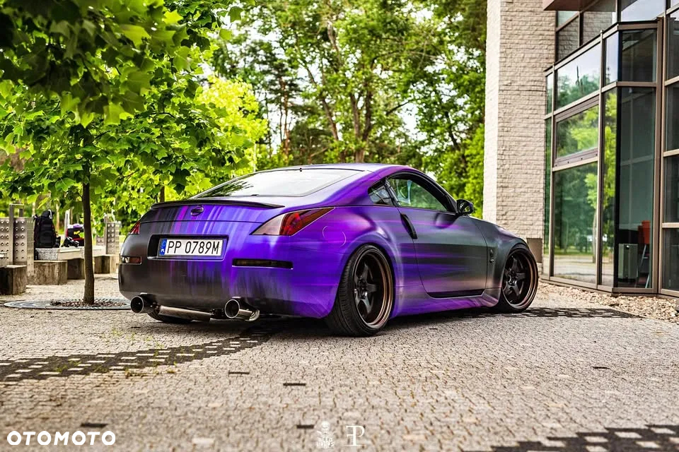 Nissan 350 Z - 8