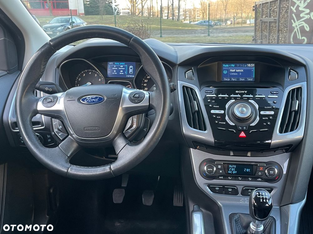 Ford Focus 1.6 EcoBoost Start-Stopp-System Titanium - 25