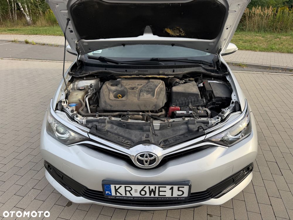 Toyota Auris 1.4 D-4D Comfort - 10