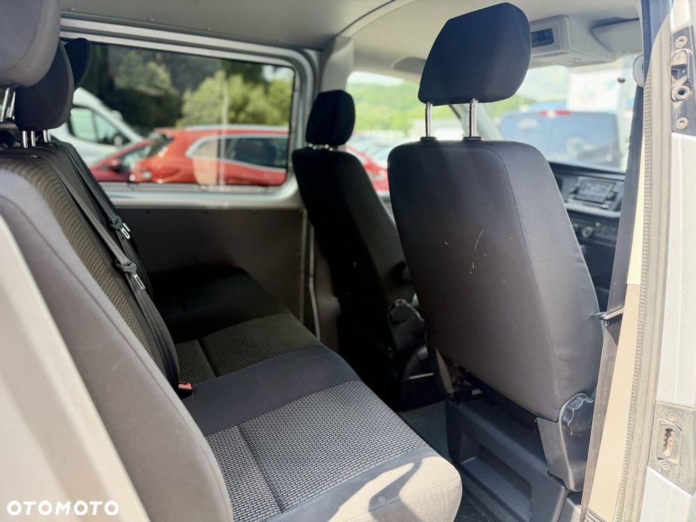 Volkswagen Transporter - 16
