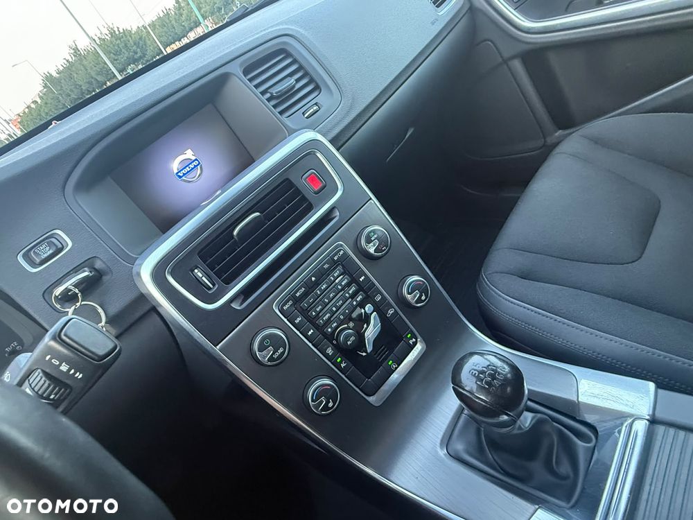 Volvo S60 D3 Business Edition - 17
