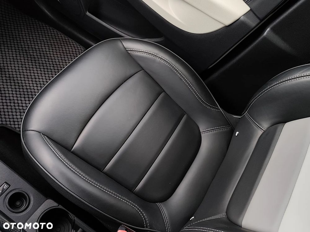 Renault Captur ENERGY dCi 110 Intens - 31