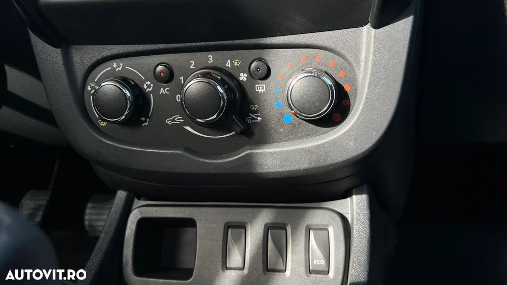 Dacia Duster 1.5 dCi 4x2 Ambiance - 10