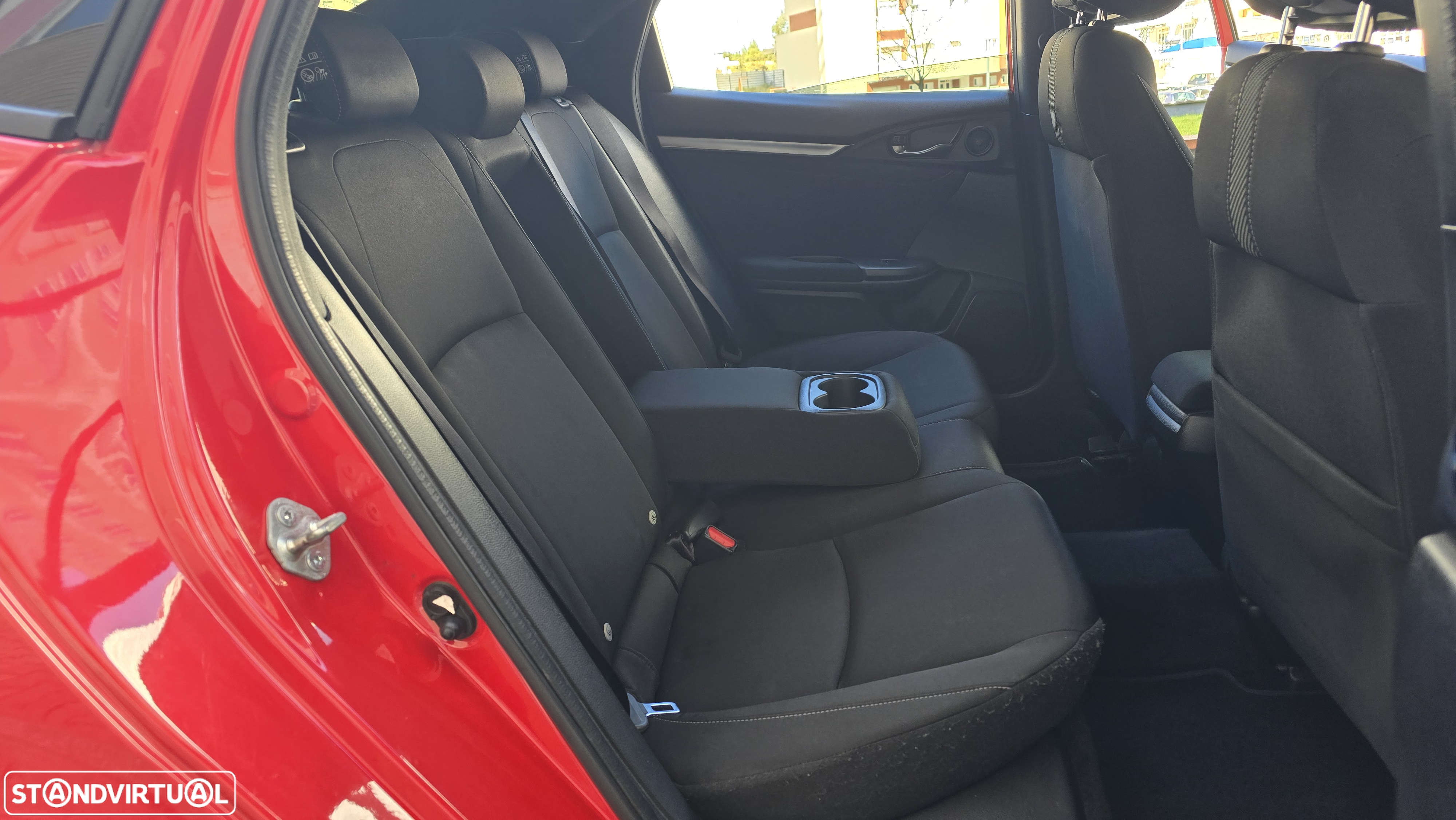 Honda Civic 1.6 i-DTEC Elegance 9AT - 23