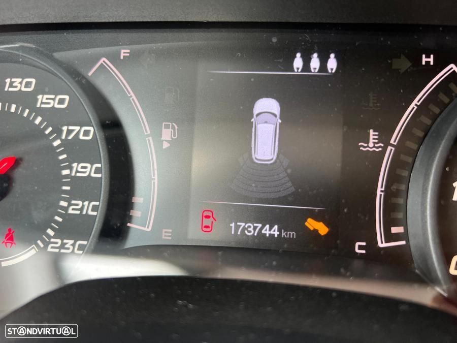 Fiat Tipo Station Wagon 1.3 M-Jet Easy - 11