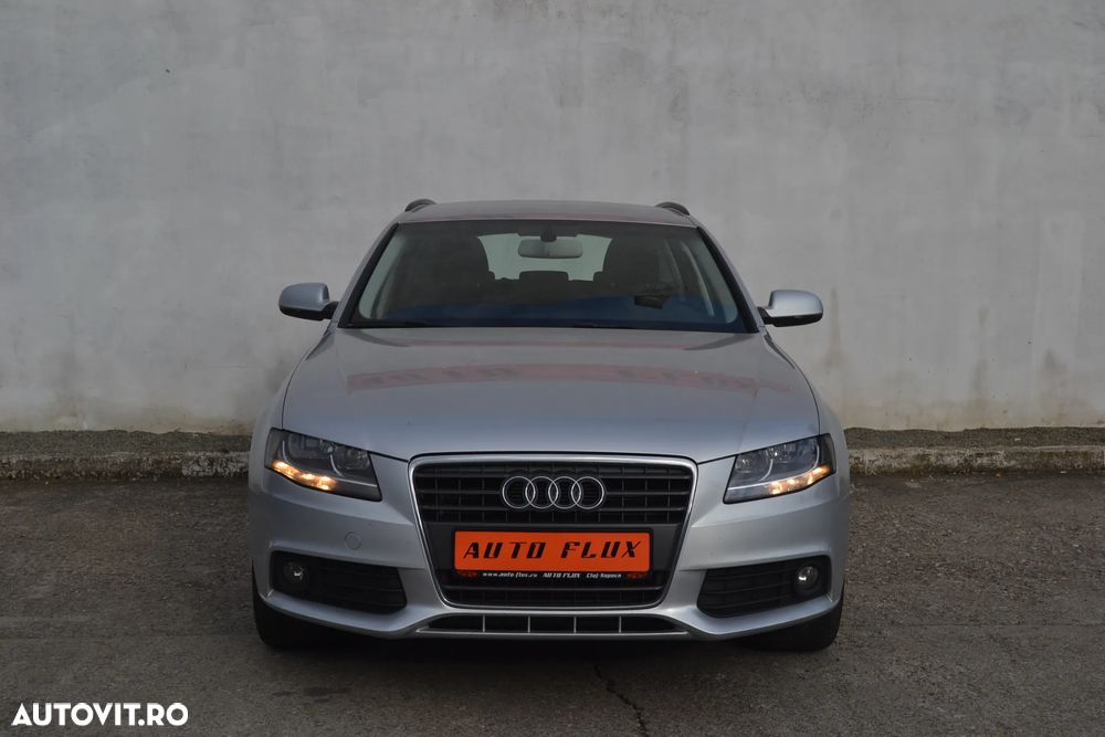 Audi A4 Avant 2.0 TDI DPF Attraction - 2