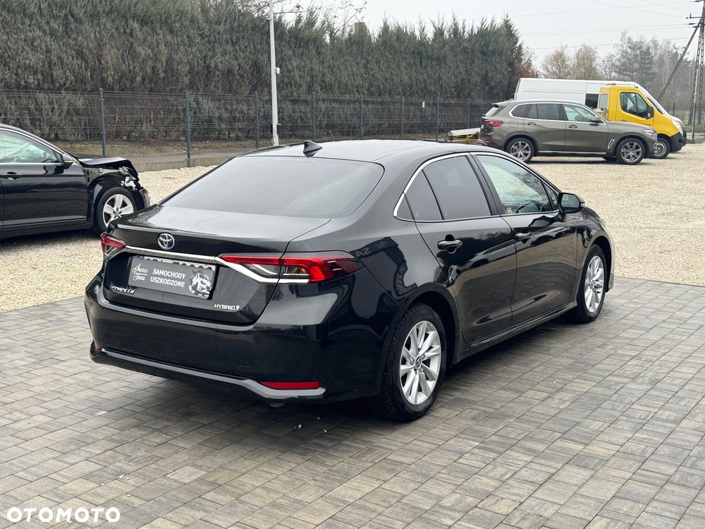Toyota Corolla 1.8 Hybrid Comfort - 12