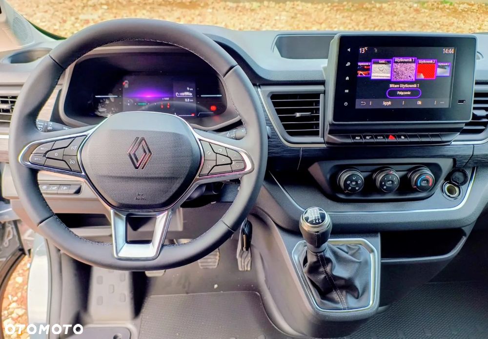 Renault TRAFIC - 12