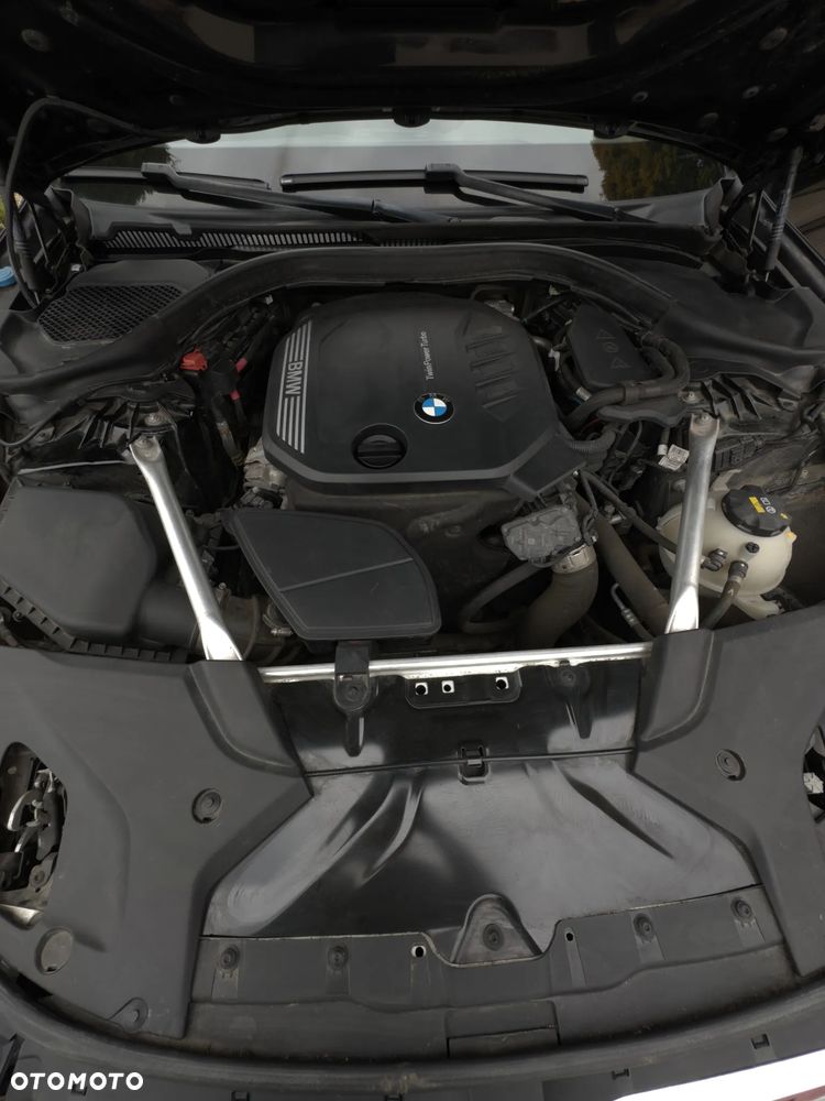 BMW Seria 5 520d xDrive Sport Line sport - 21