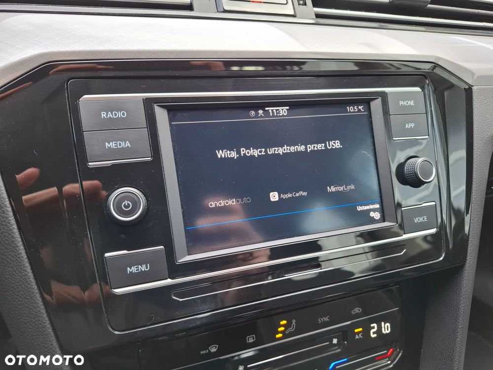 Volkswagen Passat 1.5 TSI EVO Business - 17