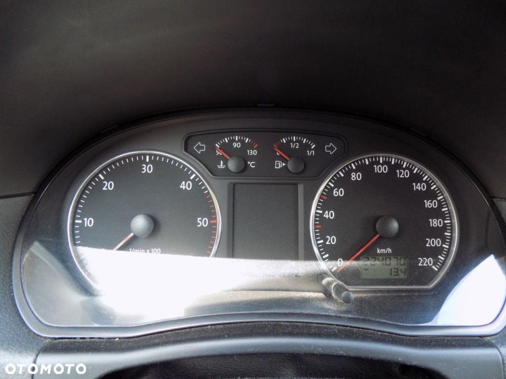 Volkswagen Polo Cross - 10
