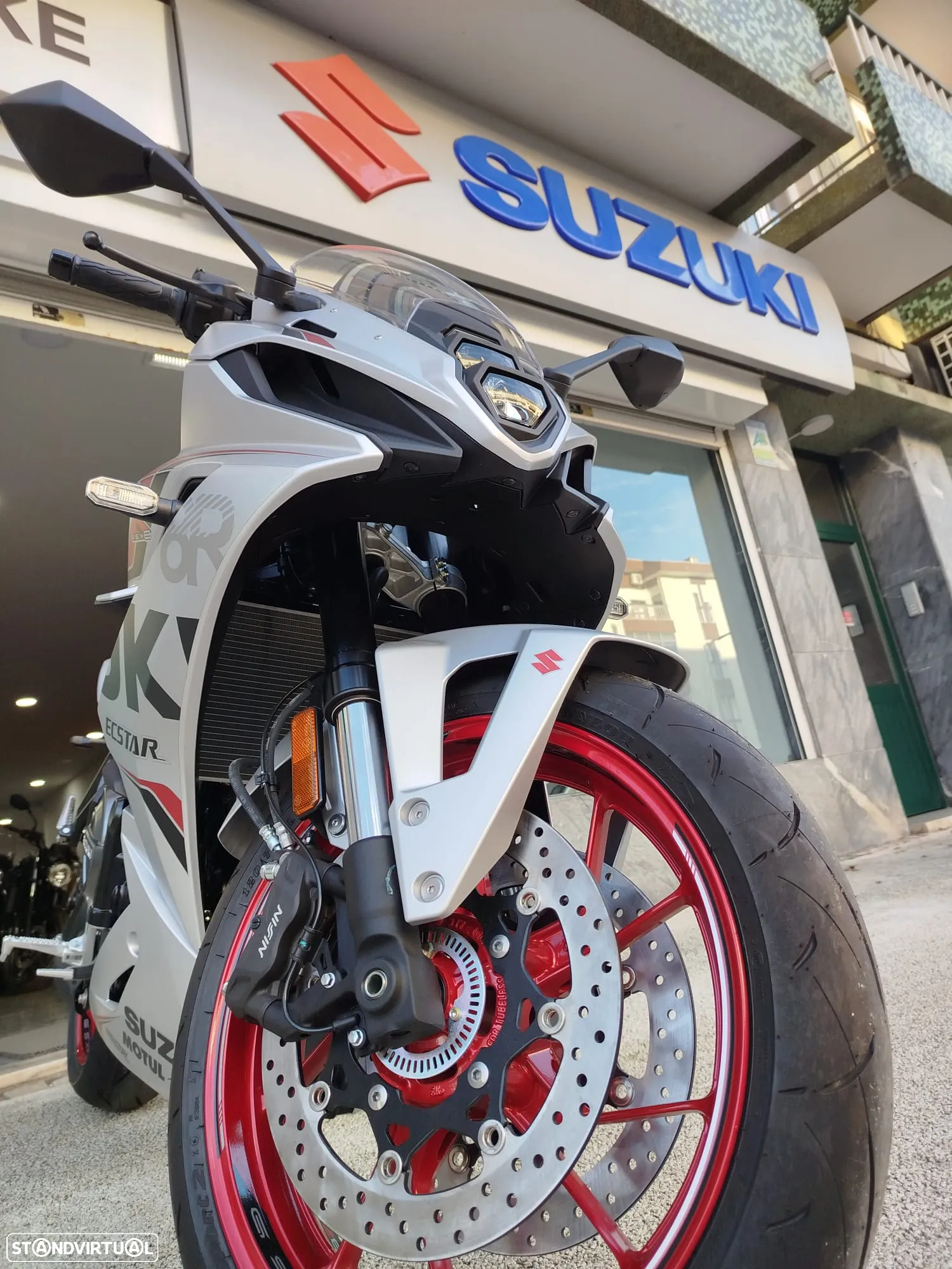 Suzuki GSX -8R CAMPANHA Desde 125,64€ Mês - 22