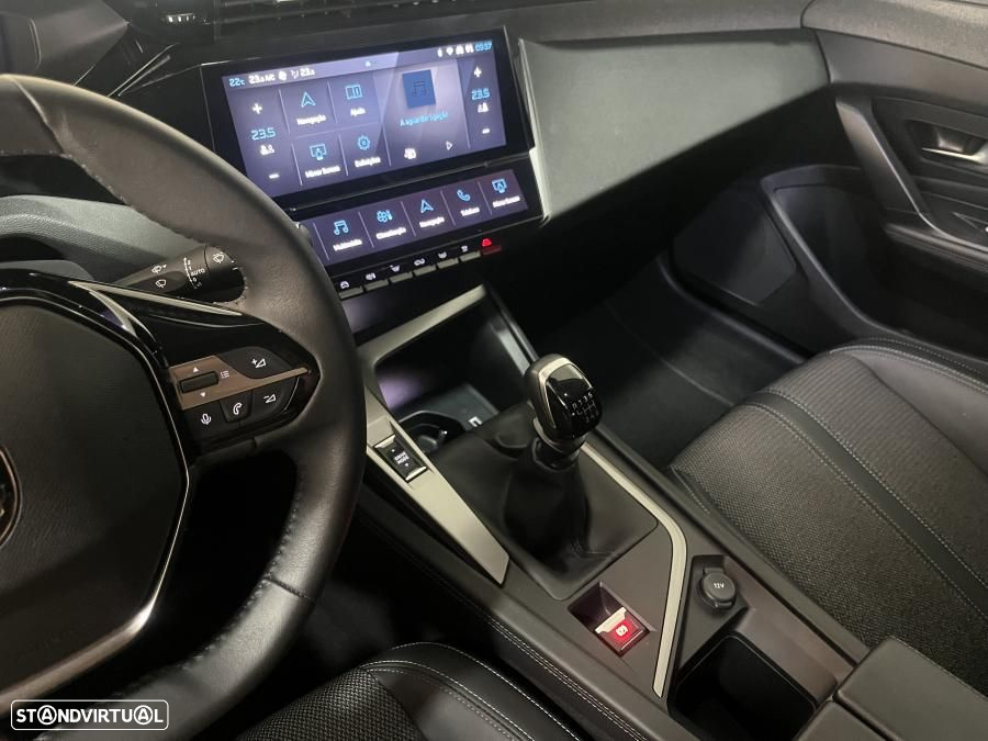 Peugeot 308 1.2 PureTech Allure Pack - 15