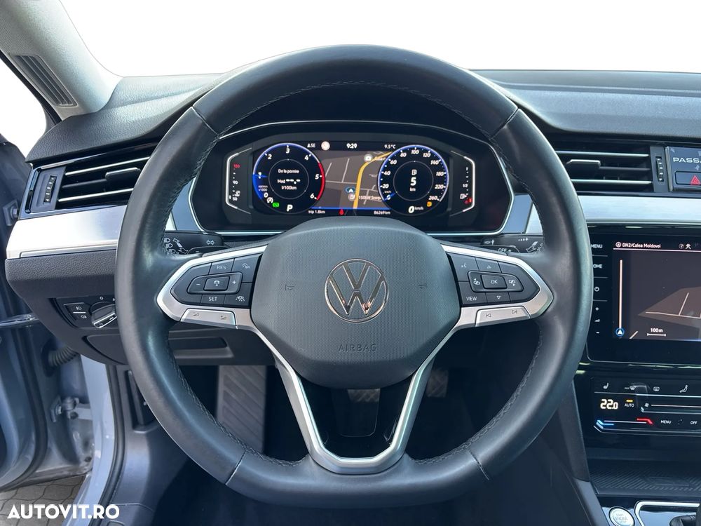 Volkswagen Passat 2.0 TDI SCR DSG Highline - 12
