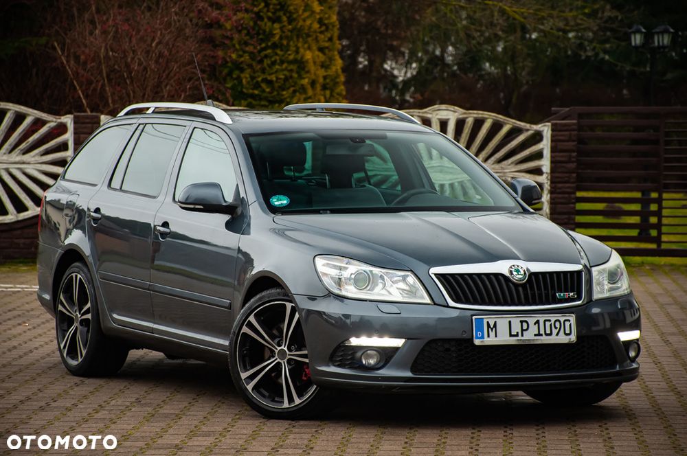 Skoda Octavia 2.0 TDI DPF RS - 18