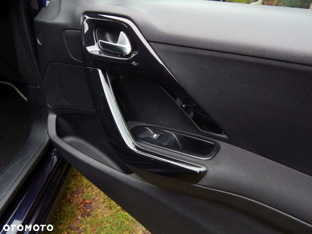 Peugeot 208 1.0 VTi/PureTech Access - 32
