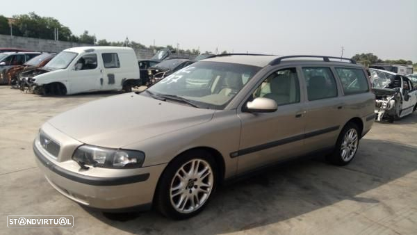 Para peças VOLVO V70 II (SW) - 3