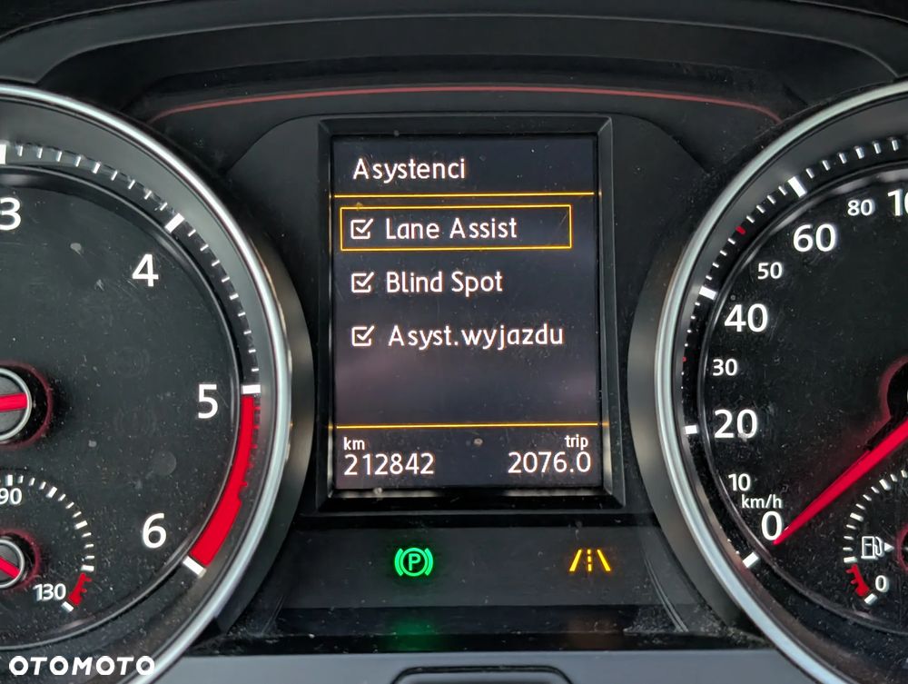 Volkswagen Golf 2.0 TDI BMT GTD - 8