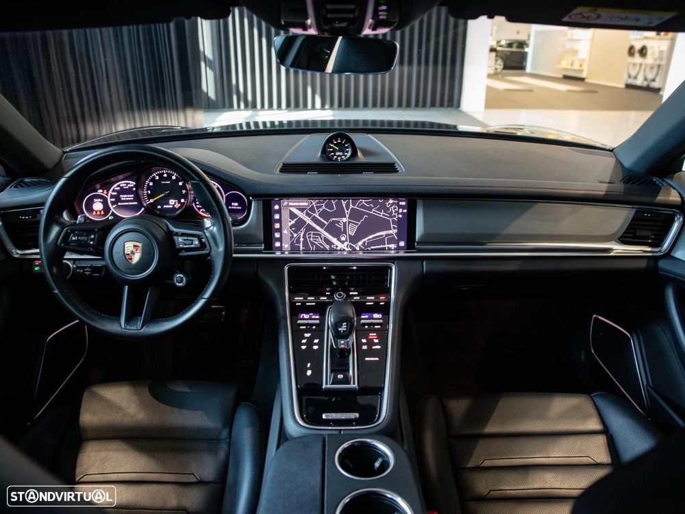 Porsche Panamera Sport Turismo 4 E-Hybrid Platinum Edition PDLS - 29