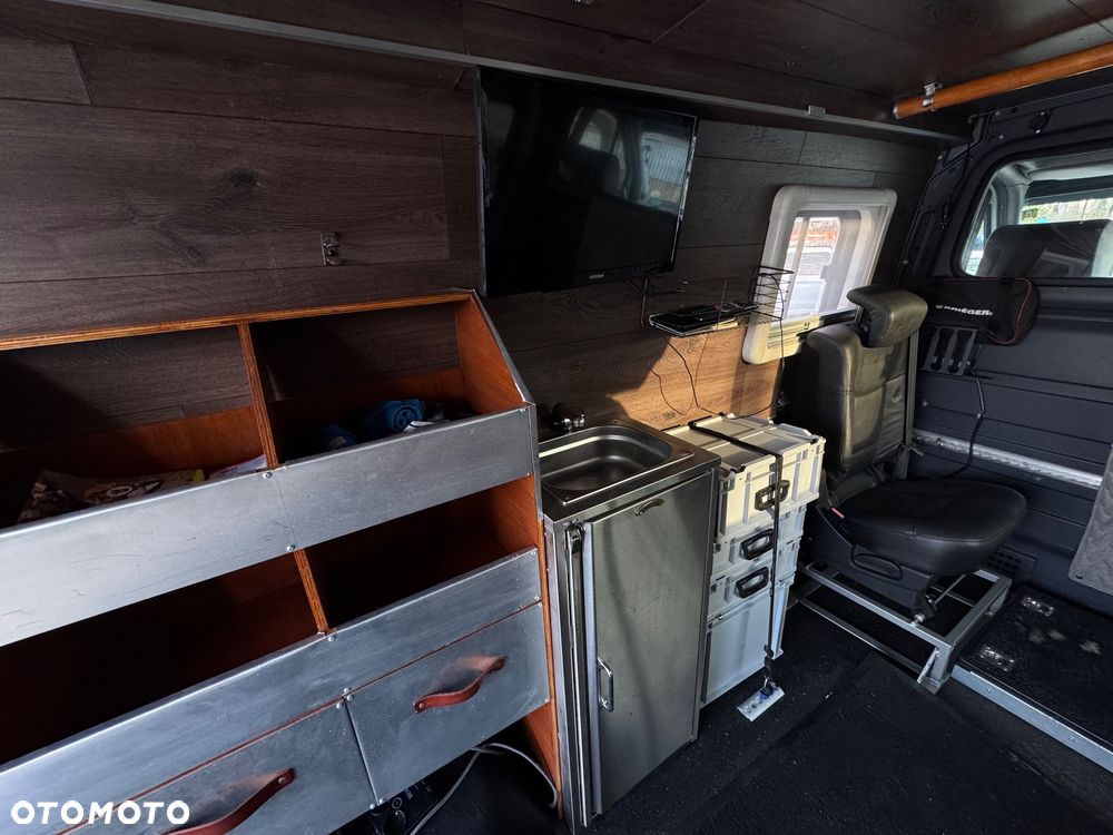 Mercedes-Benz SPRINTER - 27
