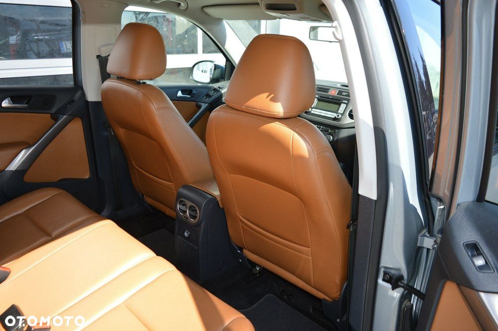 Volkswagen Tiguan - 31