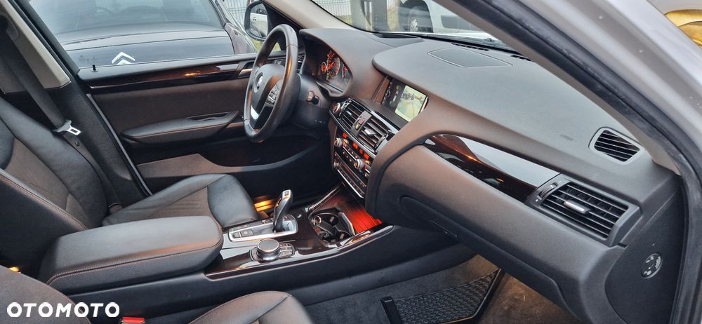 BMW X3 xDrive20d xLine - 20