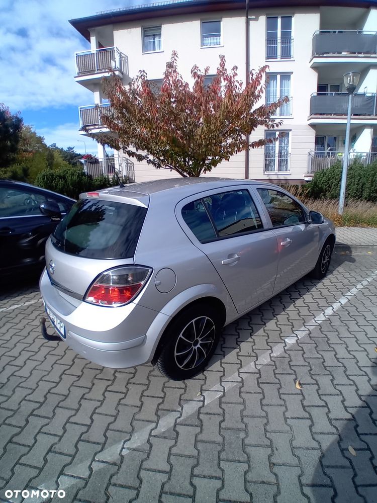 Opel Astra - 4
