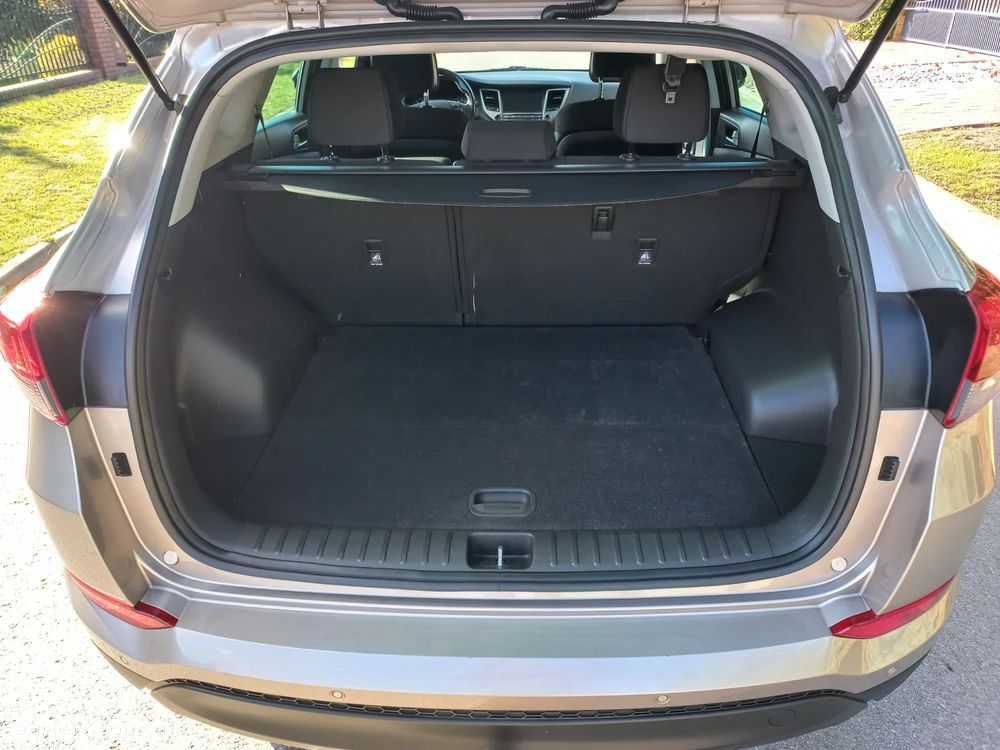 Hyundai Tucson blue 1.7 CRDi 2WD Style - 19