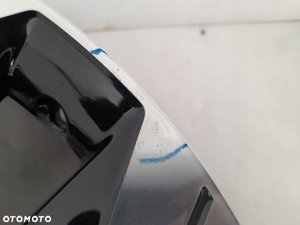 Felgi aluminiowe Renault OE 403005730R 6.5" x 20" 5x114,3 ET33 - 7