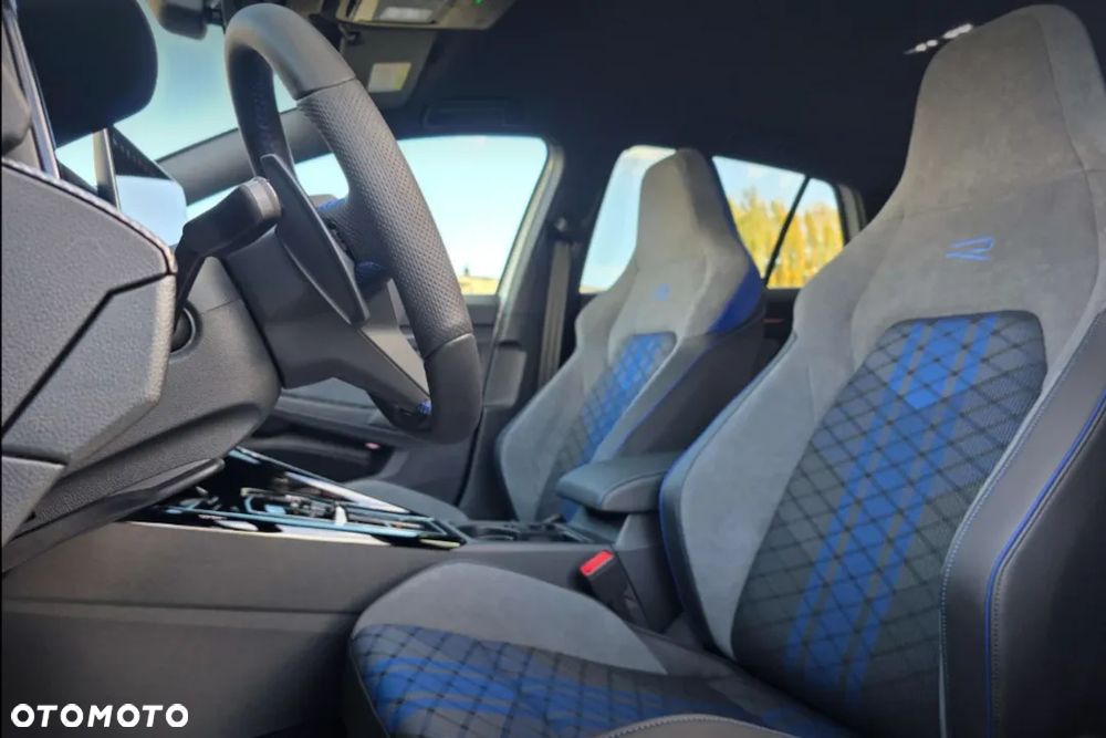 Volkswagen Golf 2.0 TSI 4Motion R DSG - 15