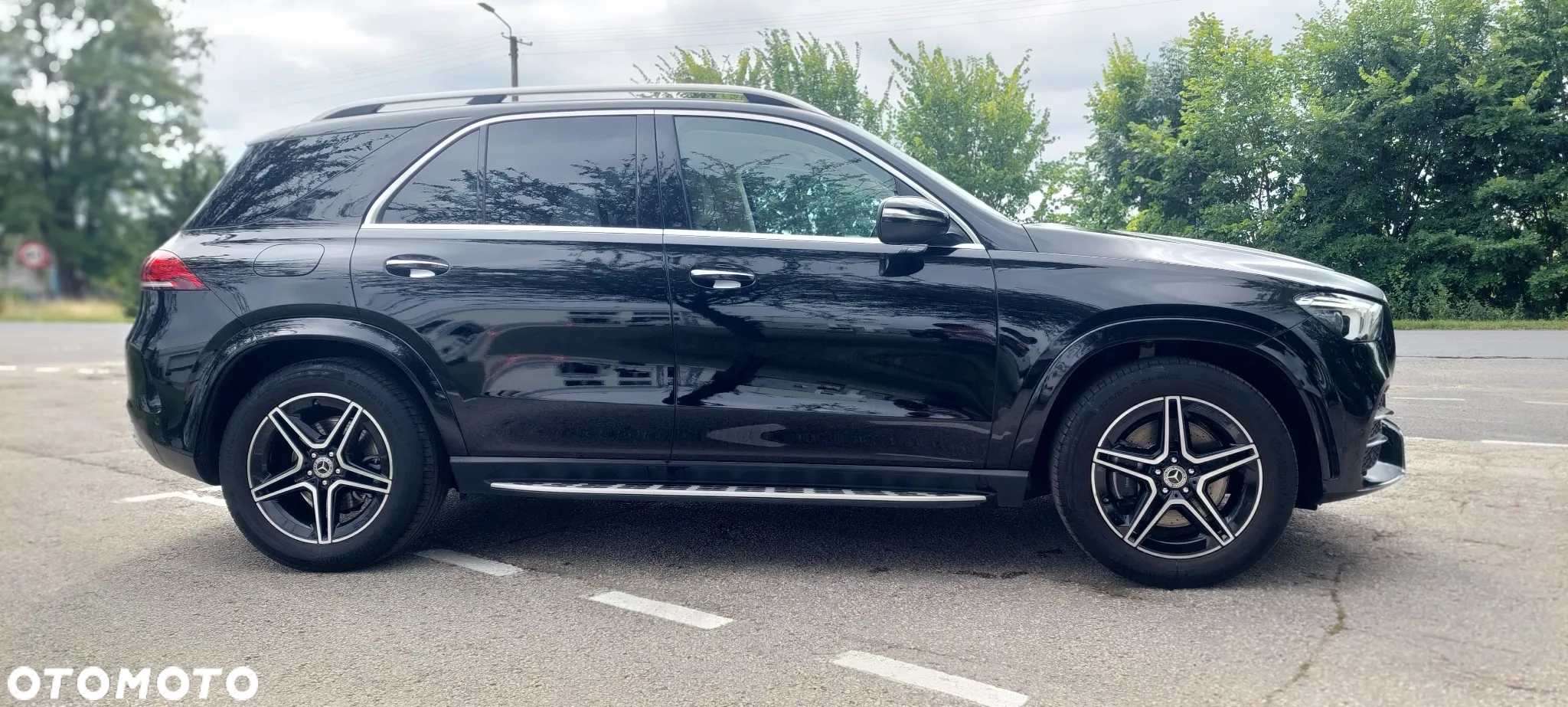 Mercedes-Benz GLE 300 d 4-Matic - 3