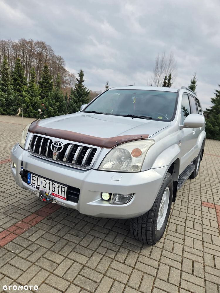 Toyota Land Cruiser - 2
