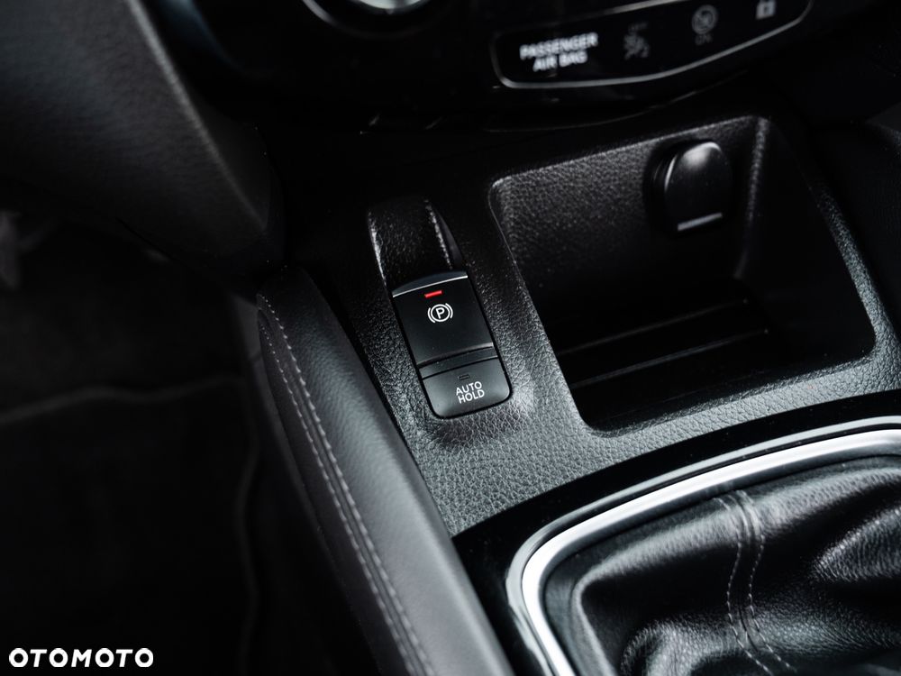 Nissan Qashqai 1.6 DIG-T N-Connecta - 34
