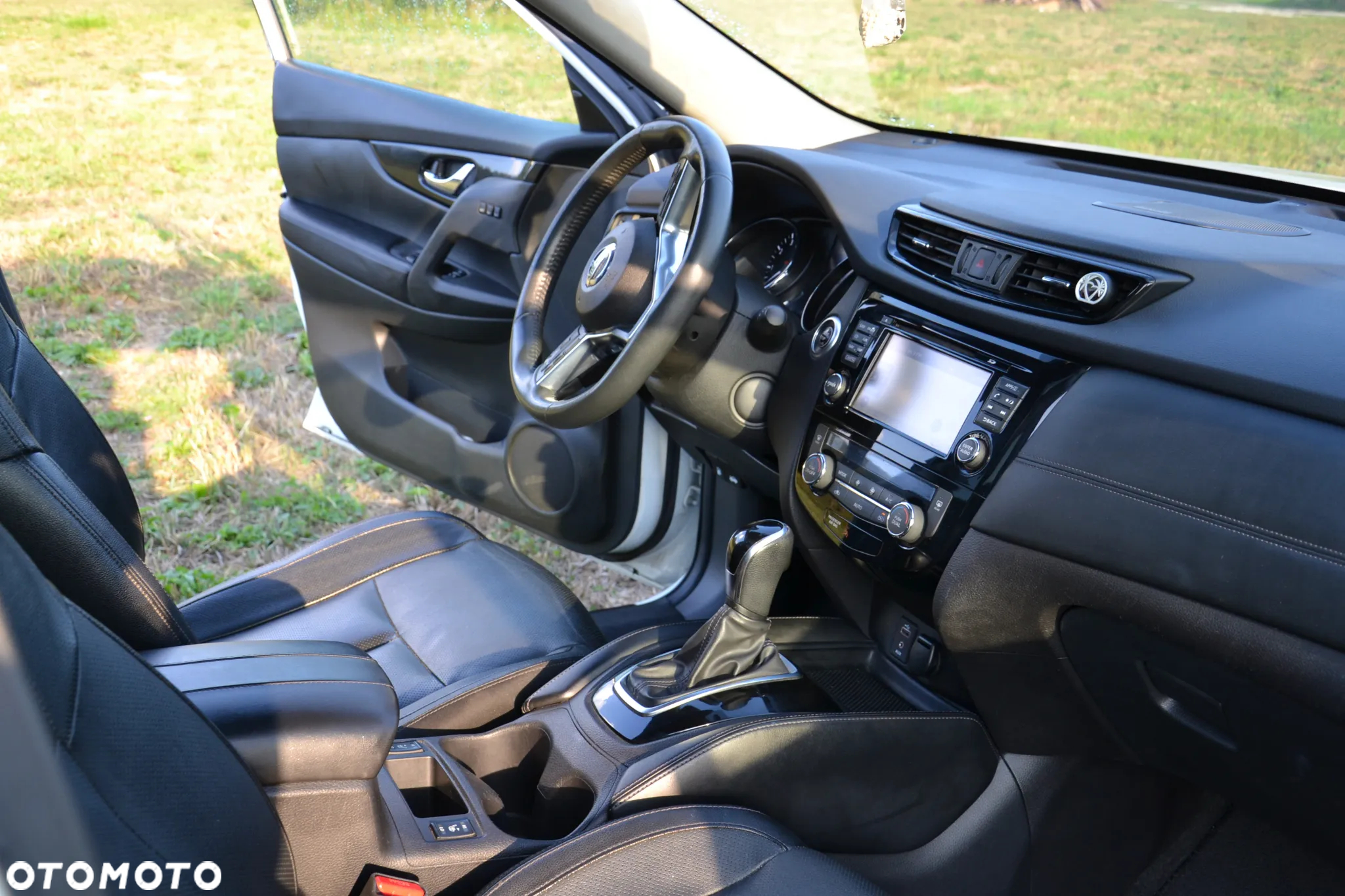 Nissan Rogue - 19