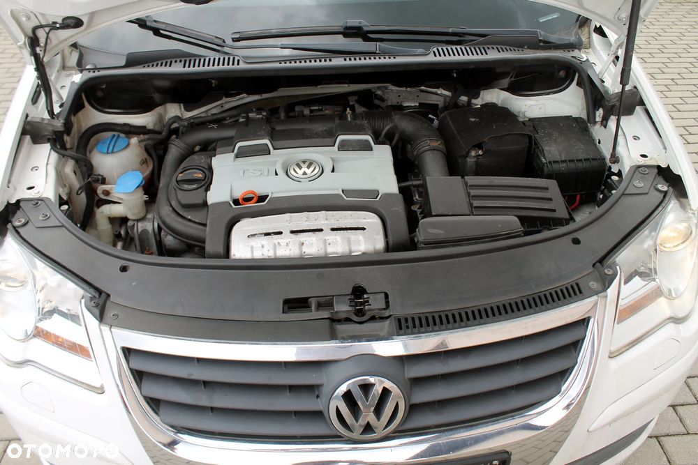 Volkswagen Touran 1.4 TSI DSG Comfortline - 22