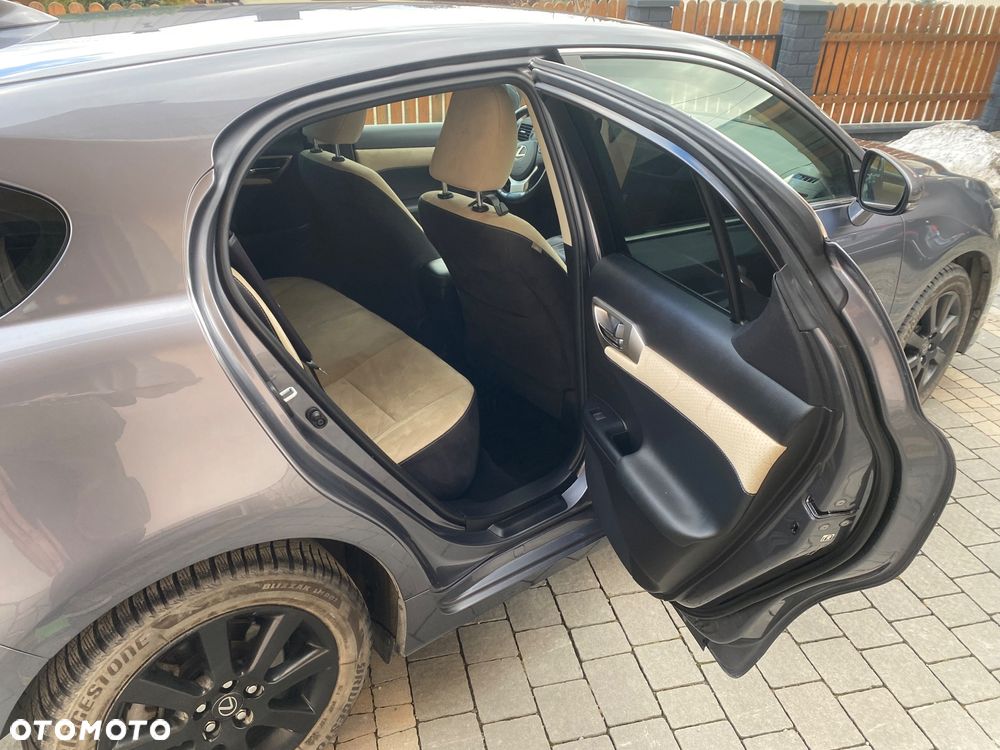 Lexus CT ver-200h-comfort - 21