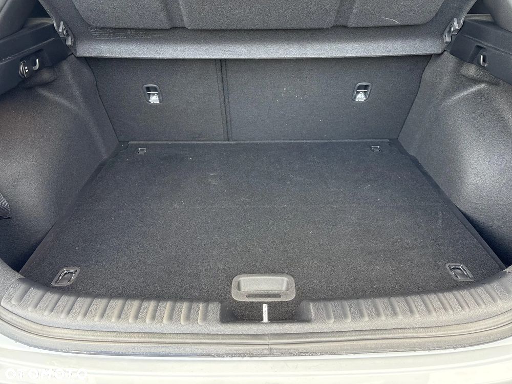 Kia XCeed 1.5 T-GDI M DCT - 19
