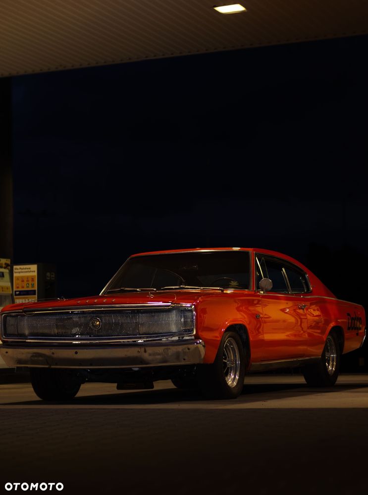Dodge Charger - 1