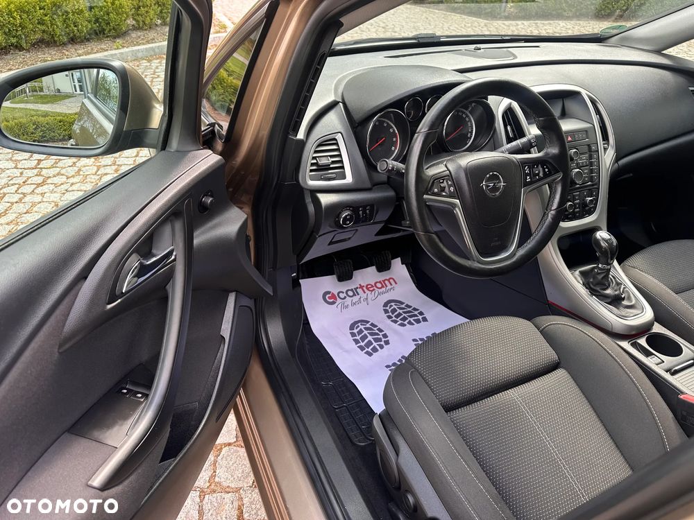 Opel Astra 1.4 Turbo Style - 19