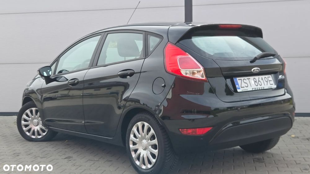 Ford Fiesta 1.25 Champions Edition - 5