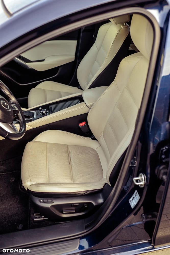 Mazda 6 - 7