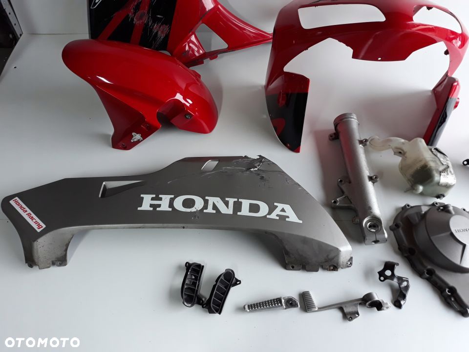 HONDA CBR 600 RR PC37 OWIEWKA CZACHA DEKIEL CZĘŚCI - 4