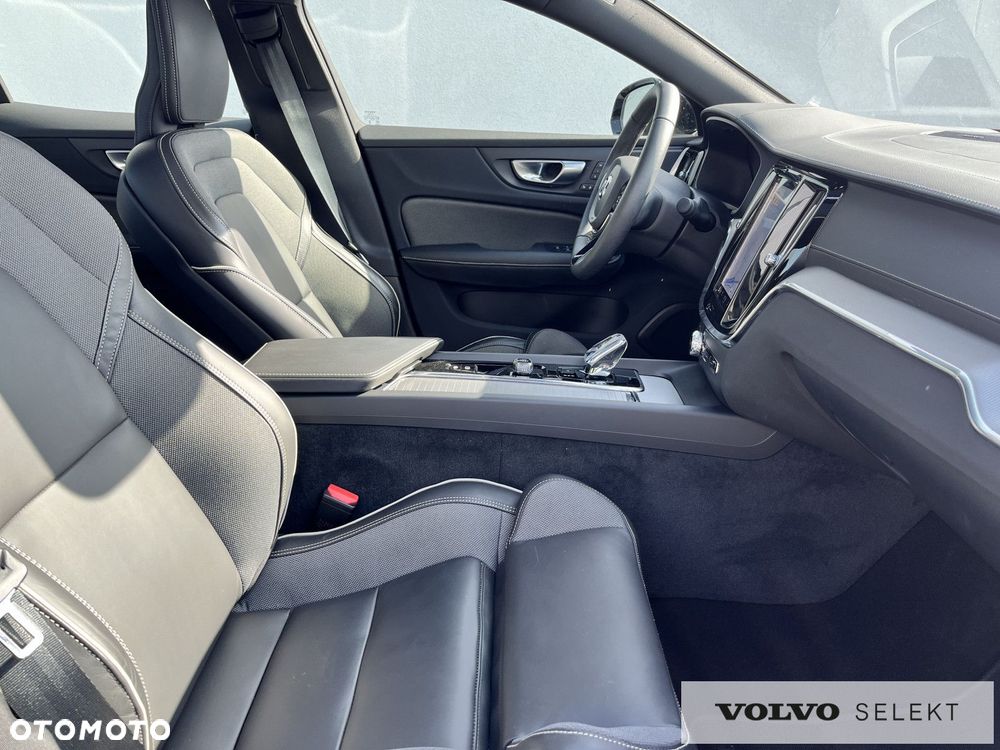 Volvo S60 - 32