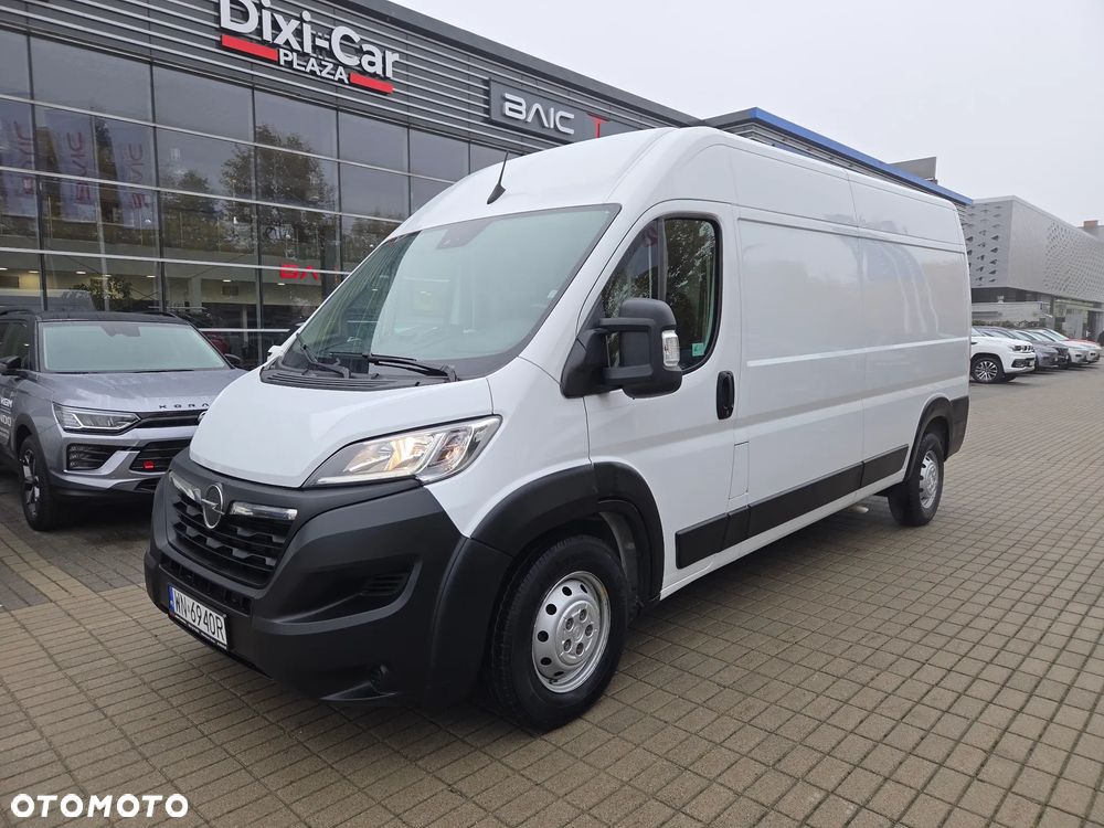 Opel Movano