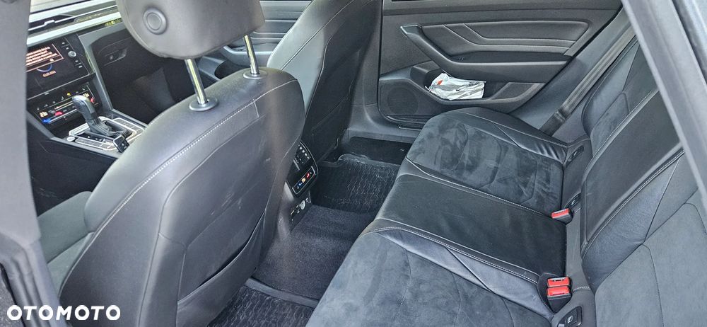 Volkswagen Arteon Shooting Brake 2.0 TDI SCR DSG R-Line - 17