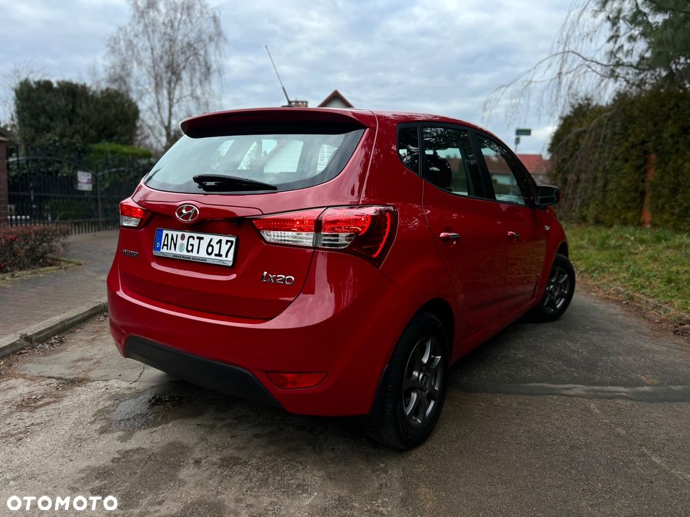 Hyundai ix20 1.4 blue Comfort - 3