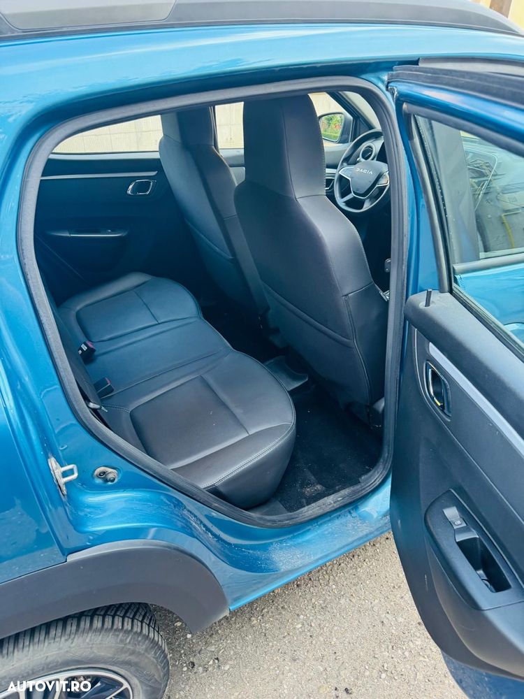 Dacia Spring Expression - 10