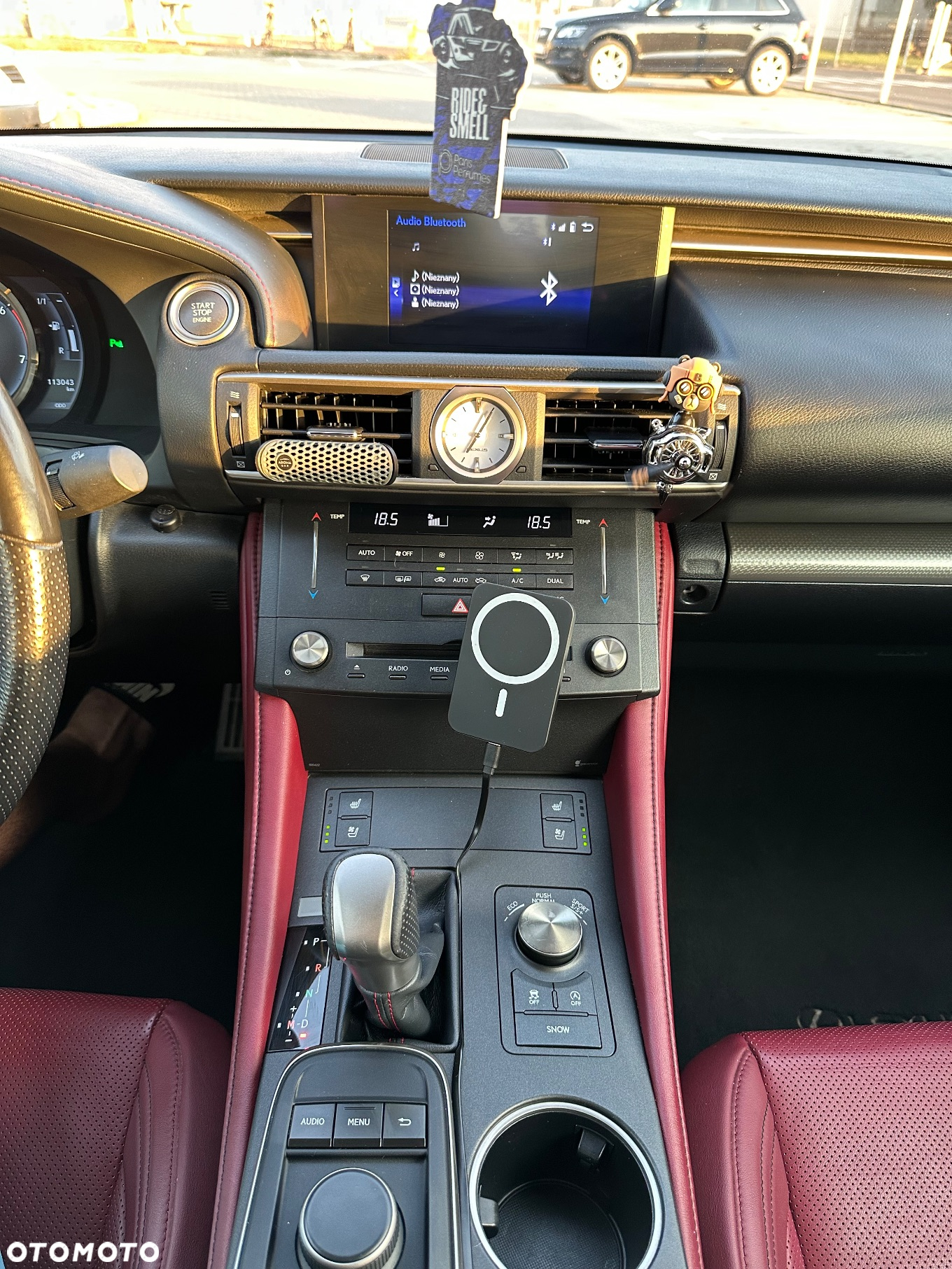 Lexus RC 200t / 300 F Sport - 19