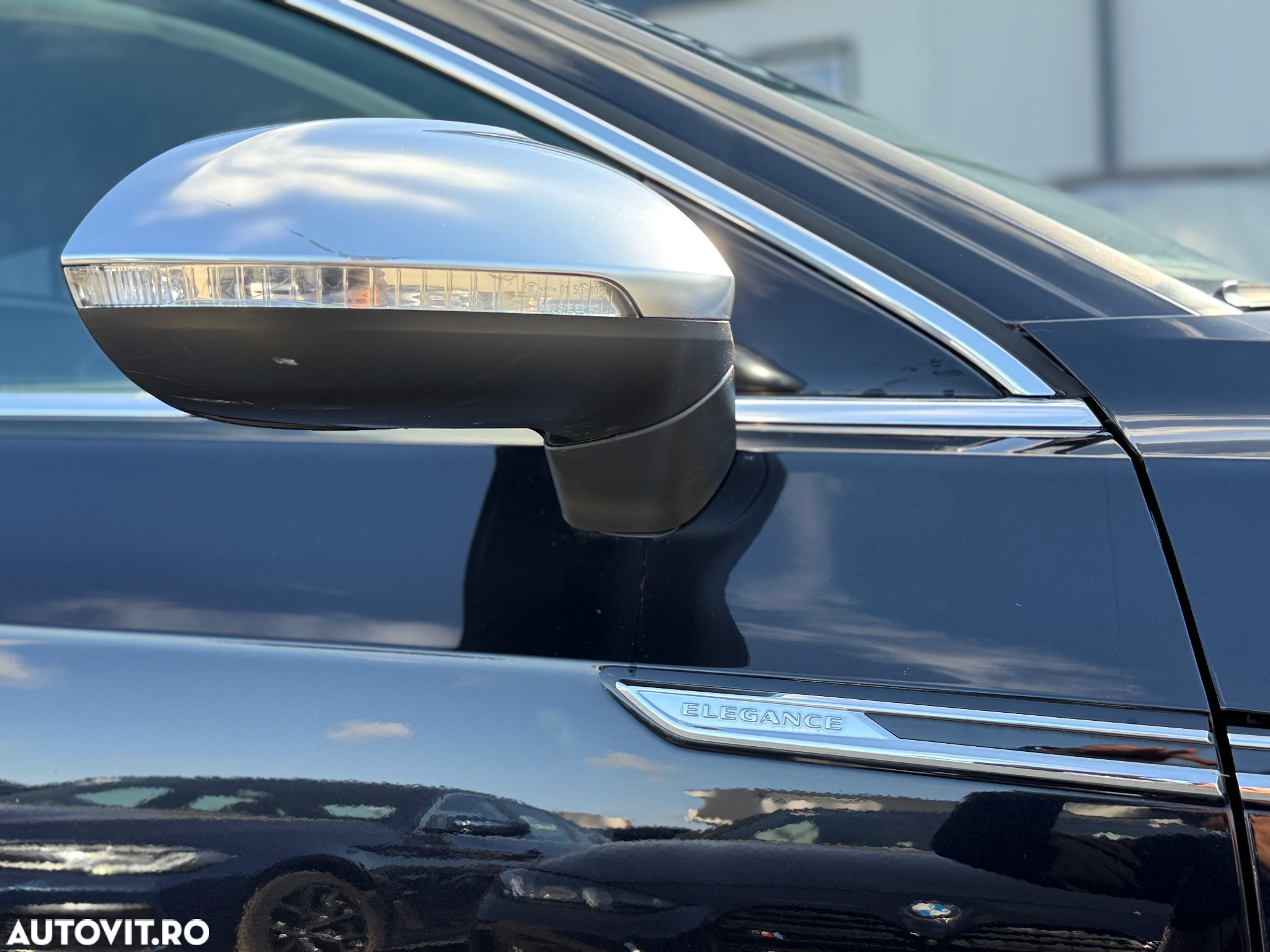 Volkswagen ARTEON 2.0 TDI SCR DSG Elegance - 29