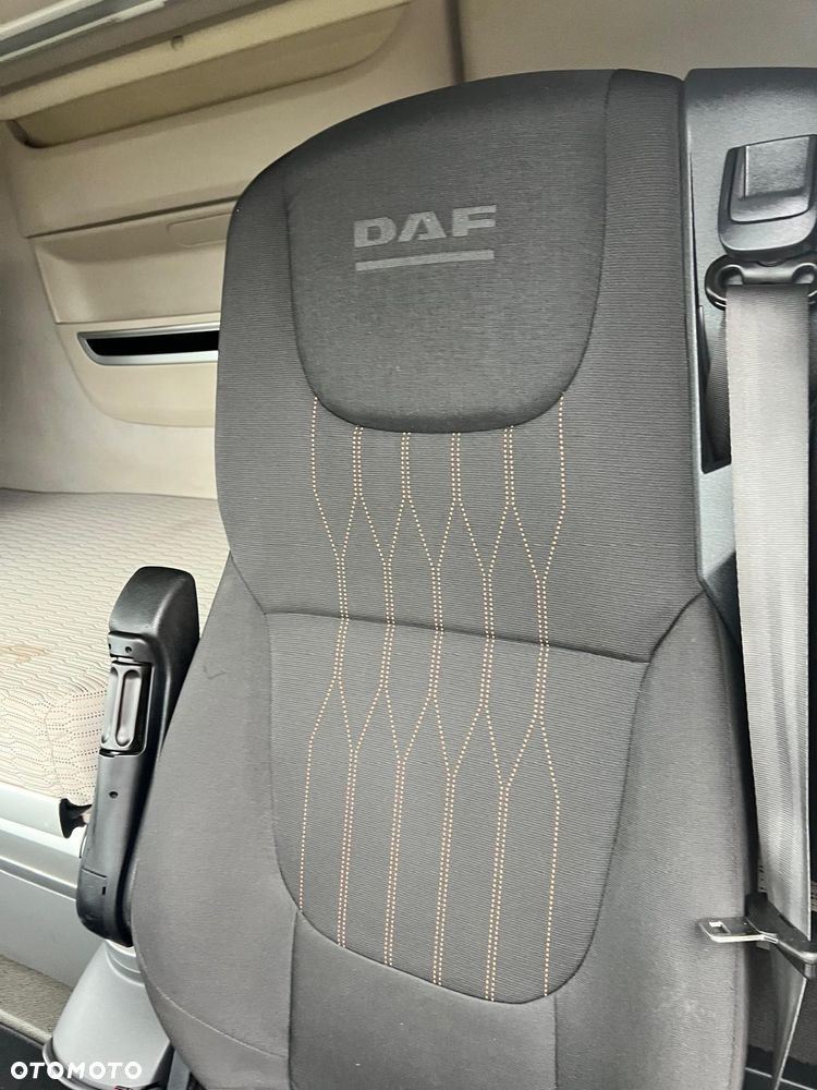 DAF XF 480 Super Space Cab, przebieg 320 tyś km - 9